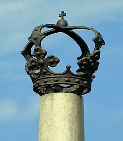 Korona wieńcząca kolumnę