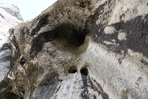 Okap i dolny wylot komina