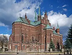 Zabytkowy kościół parafialny