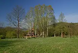 Cmentarz przycerkiewny