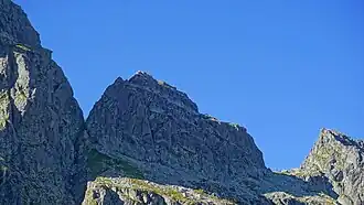 Zamarła Turnia na środku