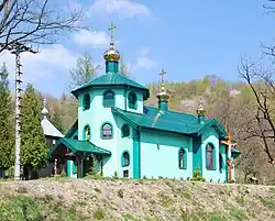 Dwie cerkwie prawosławne