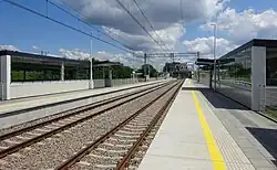 Perony 1. i 2. przy linii kolejowej nr 133