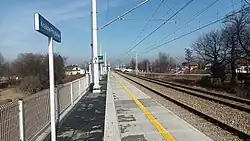 Peron 1 z widokiem w kierunku na Nową Hutę