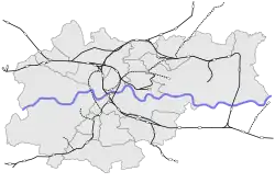 Mapa konturowa Krakowa, blisko centrum na lewo znajduje się punkt z opisem „Kraków Grzegórzki”