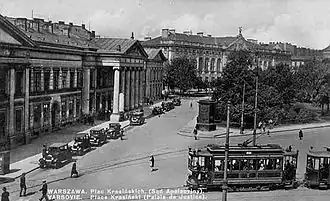 Pałac w Warszawie, po lewej stronie zdjęcia (nie istnieje)