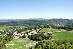 Widok z wieży na Beskid Niski