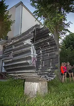 Forma przestrzenna zrealizowana przez Krystyna Zielińskiego podczas I Biennale Form Przestrzennych w Elblągu (1965).