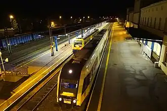 Perony 3 i 4. Szynobusy SA109-006 i SA 134-0020