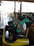 Kolejka do jazdy na siedząco Kumba w parku Busch Gardens Tampa, USA