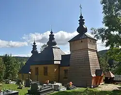 Widok od cmentarza przycerkiewnego