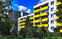 Wnętrze osiedla, bloki przy ul. Witosa 17 i 21