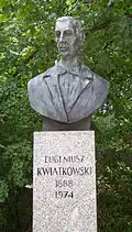 Pomnik Eugeniusza Kwiatkowskiegow Łazienkach