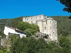 Zamek Largentière z XV w. (2011)