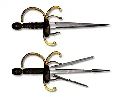 Lewak jako sztylet sprężynowy (głownia zamknięta i otwarta)