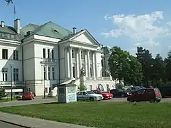 Gmach otwockiego kasyna z 1927