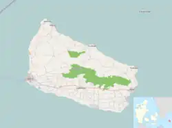 Mapa konturowa Bornholmu, po prawej nieco na dole znajduje się punkt z opisem „Nexø”