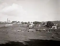 Widok wsi w kierunku północno-zachodnim