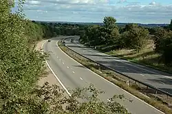 Autostrada M10 na południe od St Albans w 2005 roku