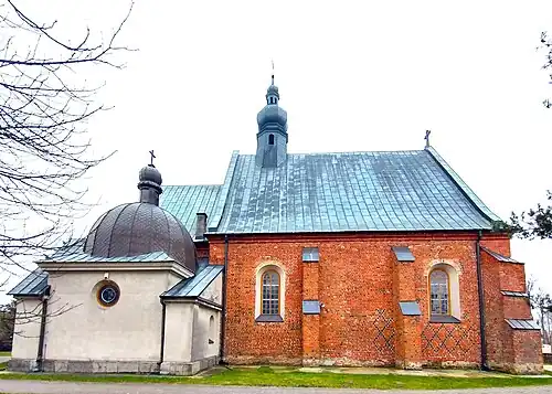 Elewacja północna z kaplicą i zendrówką