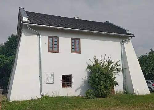 Elewacja od strony drogi