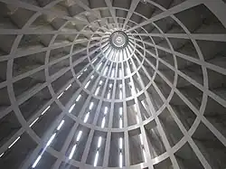 Sklepienie wewnątrz świątyni