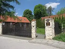 14. Dawna stodoła i stajnia Dworu Mariackiego, ul. Pod Strzechą 16 C