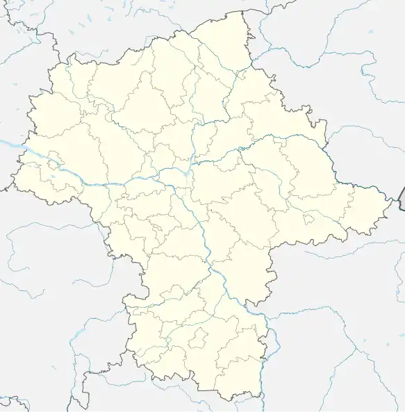 Mapa konturowa województwa mazowieckiego, blisko centrum na lewo znajduje się punkt z opisem „Twierdza Modlin”