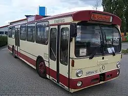 miejski autobus generacji VÖV-I Mercedes-Benz (typ O305)