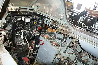 Kabina pilota MiG-17F