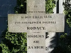 Inskrypcja na krzyżu nagrobnym