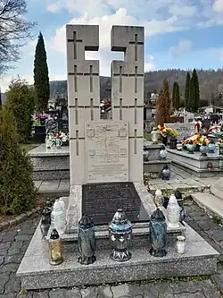 Pomnik ku czci ofiar ukraińskich nacjonalistów w powiecie bieszczadzkim i sokalskim ustanowiony z inicjatywy Franciszka Flaka