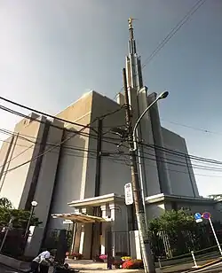 Świątynia mormonów w Tokio
