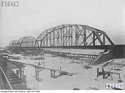 Most kolejowy na Sanie. Po wybudowaniu w 1922