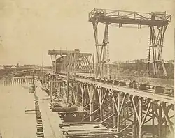 Budowa pierwszego mostu pod Cytadelą (1874)