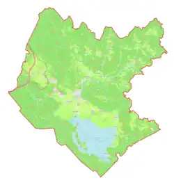 Mapa konturowa gminy Cerknica, po prawej nieco na dole znajduje się punkt z opisem „Bločice”