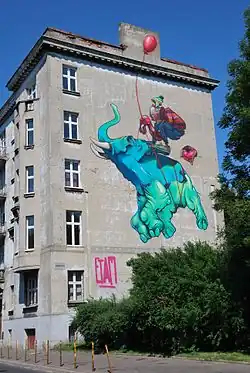 „Baloon” autorstwa Etam Cru, ul. Uniwersytecka 3, Łódź