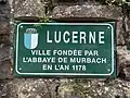 Tablica upamiętniająca założenie Lucerny przez opactwo Murbach