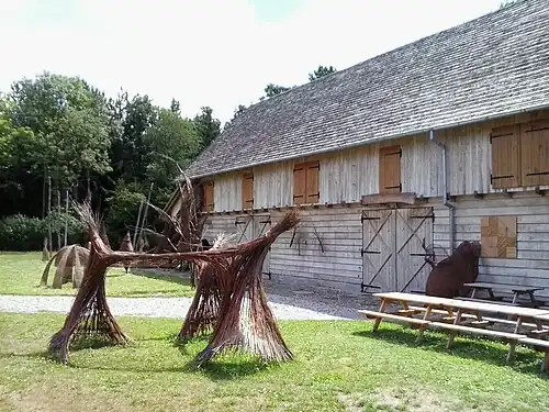 Obiekty poplenerowe w Nowym Tomyślu