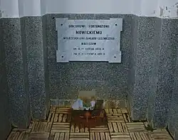 Źródło Celińskiego z tablicą Fortunata Nowickiego