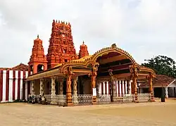 Wejście do świątyni Kandasamy