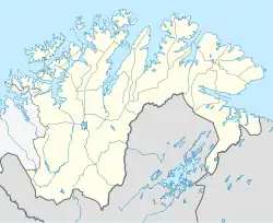 Mapa konturowa Finnmarku, blisko górnej krawiędzi nieco na prawo znajduje się punkt z opisem „Nordkinn”