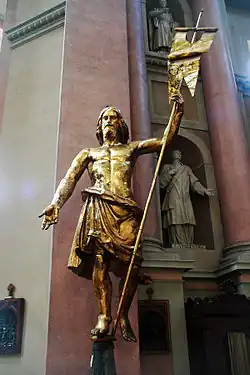 Posąg Chrystusa Zbawiciela, wieńczący pierwotnie kopułę