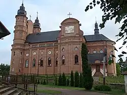 Kościół od strony nawy bocznej