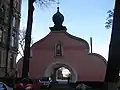Brama wjazdowa na teren klasztoru (święte wrota)