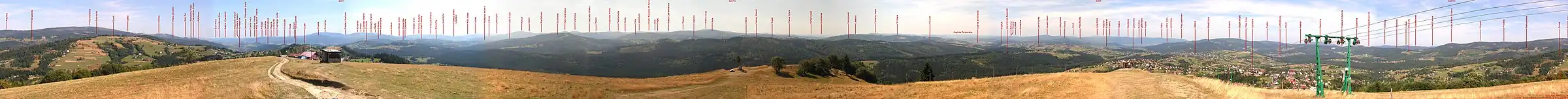 Czerwieńska Grapa na panoramie z Ochodzitej