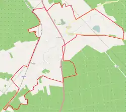 Mapa konturowa Okonka, blisko centrum na lewo u góry znajduje się punkt z opisem „Cmentarz żydowski w Okonku”