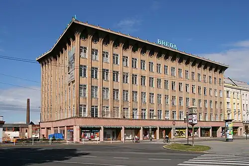 Dom towarowy Breda & Weinstein (1926)Opawa, Náměstí Republiky 9