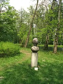 Rzeźba Adama Prockiego Kreacja w Orońsku