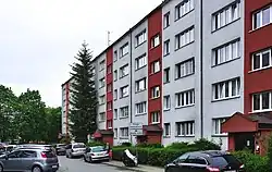 Wnętrze osiedla, os. Bohaterów Września 21 (2023)